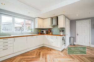 Photo 30- click for photo gallery